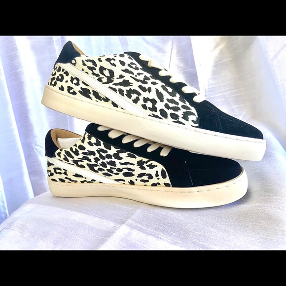 Black and white Cheetah print low top sneakers - Picture 5 of 6